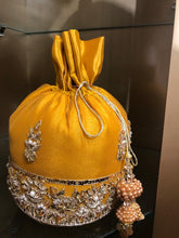 pouch