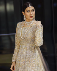 Kubra Khan