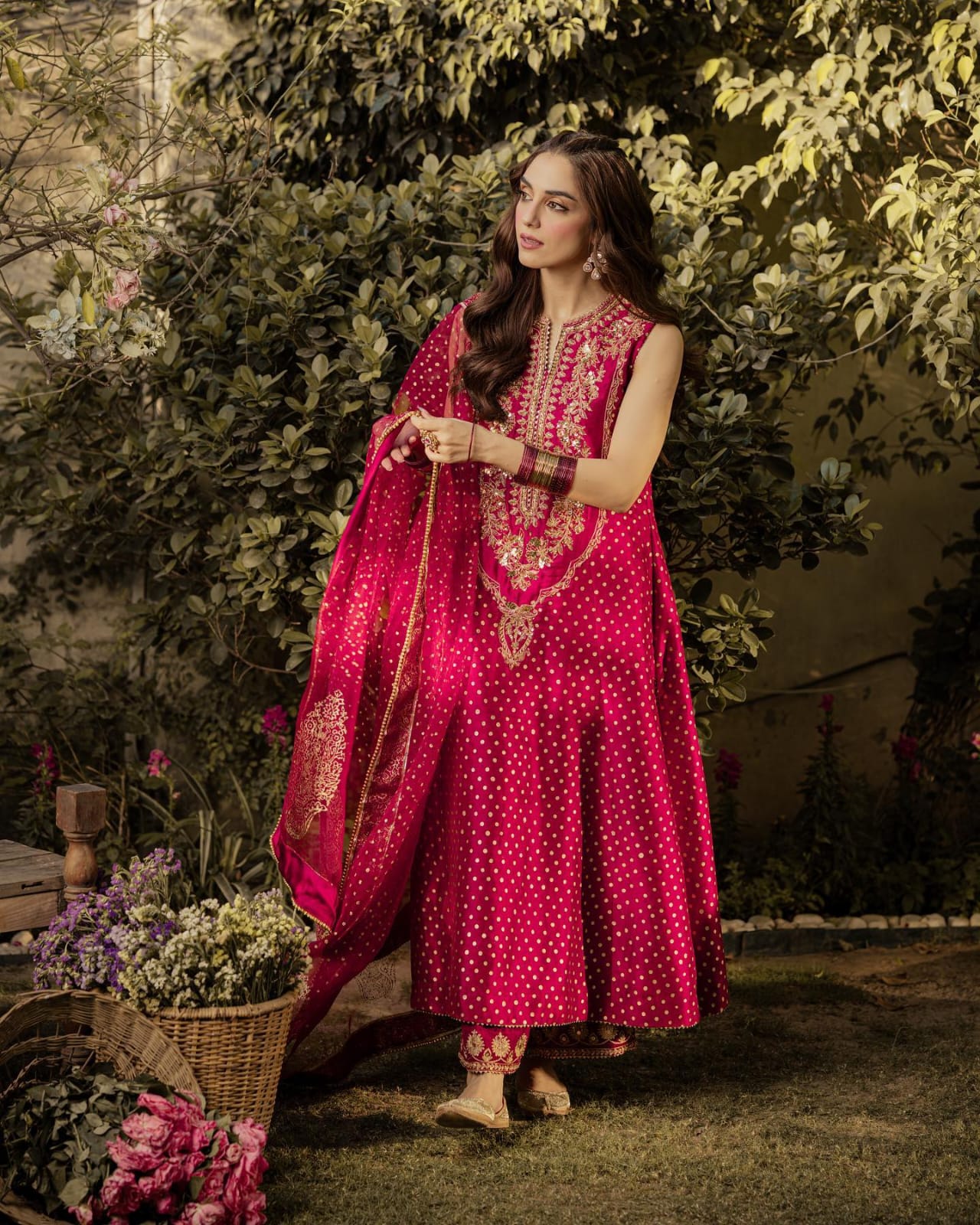 Maya ali -pink embellished organza set